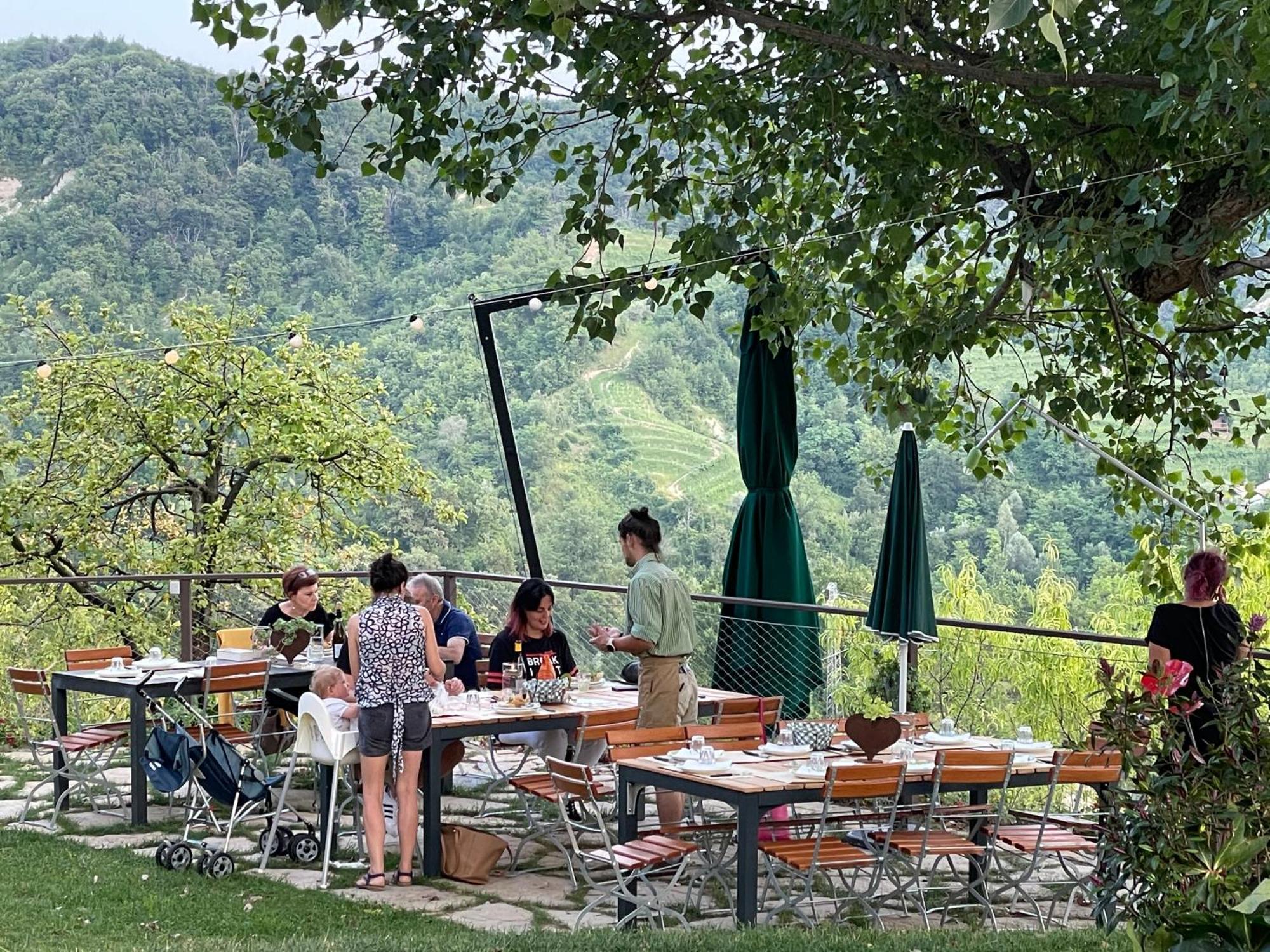 Agriturismo Le Noci Tarzo Luaran gambar